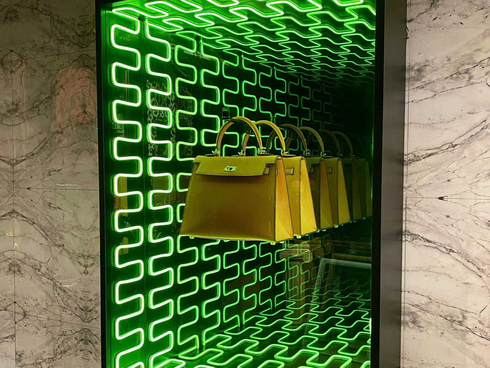 infinity mirror for branding
